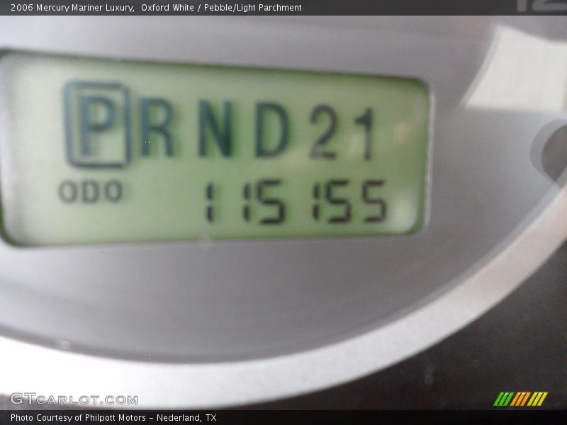 Oxford White / Pebble/Light Parchment 2006 Mercury Mariner Luxury