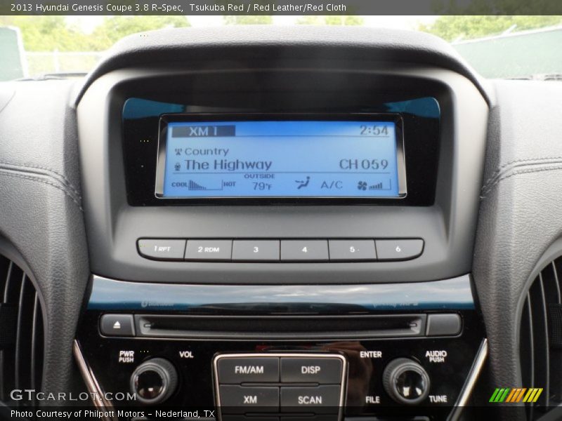 Controls of 2013 Genesis Coupe 3.8 R-Spec