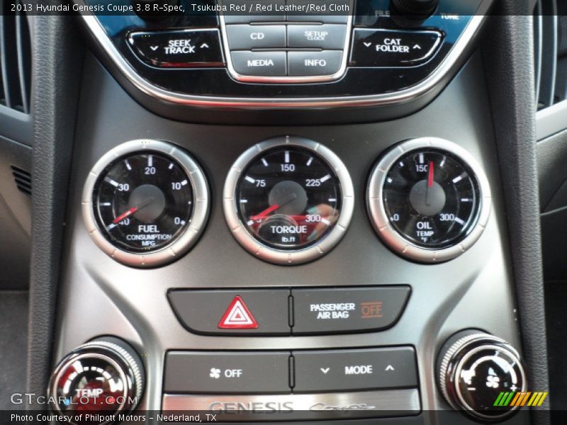 Controls of 2013 Genesis Coupe 3.8 R-Spec