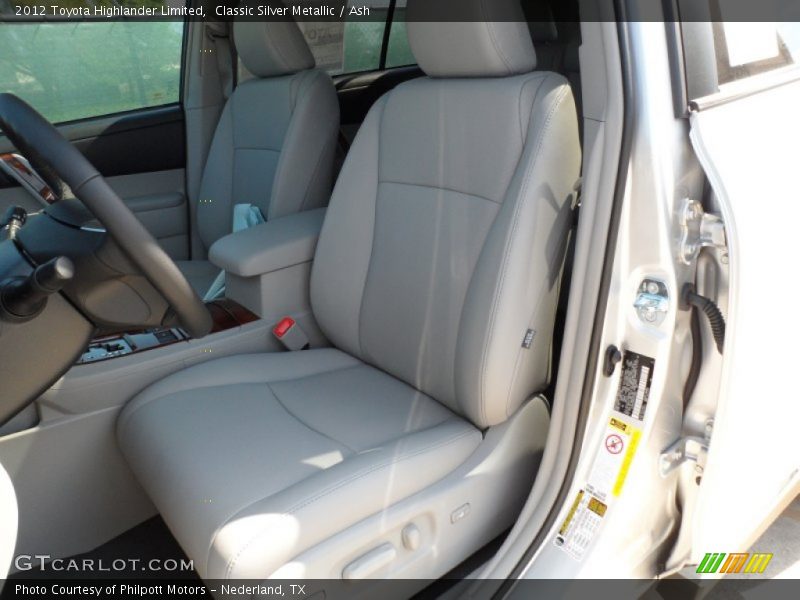 Classic Silver Metallic / Ash 2012 Toyota Highlander Limited