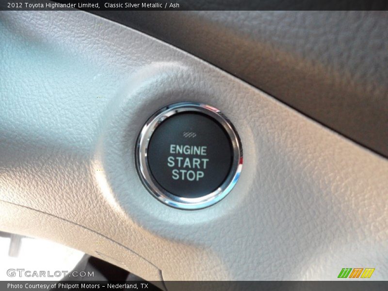 Classic Silver Metallic / Ash 2012 Toyota Highlander Limited