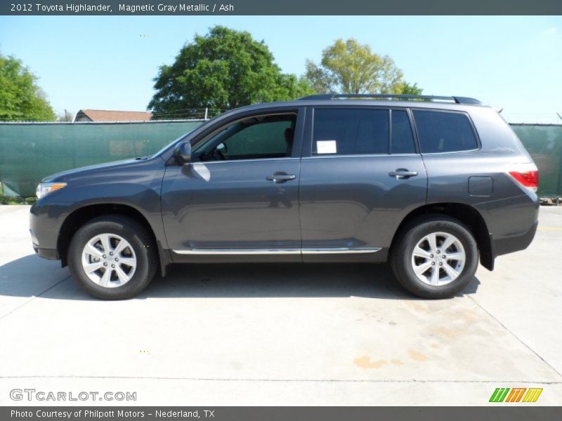 Magnetic Gray Metallic / Ash 2012 Toyota Highlander