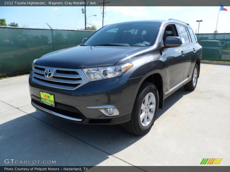 Magnetic Gray Metallic / Ash 2012 Toyota Highlander