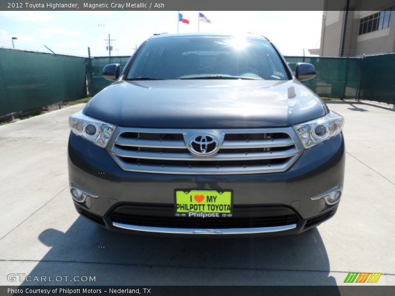 Magnetic Gray Metallic / Ash 2012 Toyota Highlander