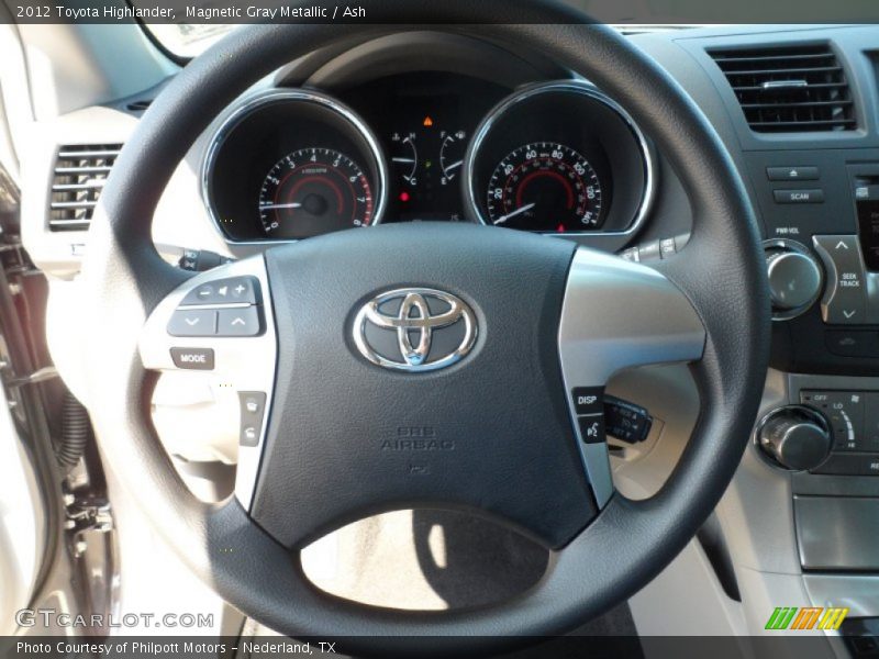 Magnetic Gray Metallic / Ash 2012 Toyota Highlander