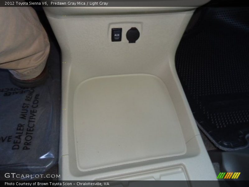 Predawn Gray Mica / Light Gray 2012 Toyota Sienna V6