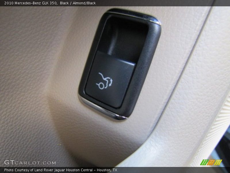 Black / Almond/Black 2010 Mercedes-Benz GLK 350