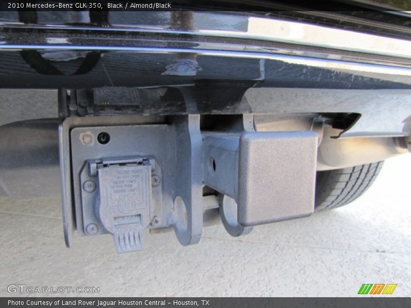 Black / Almond/Black 2010 Mercedes-Benz GLK 350