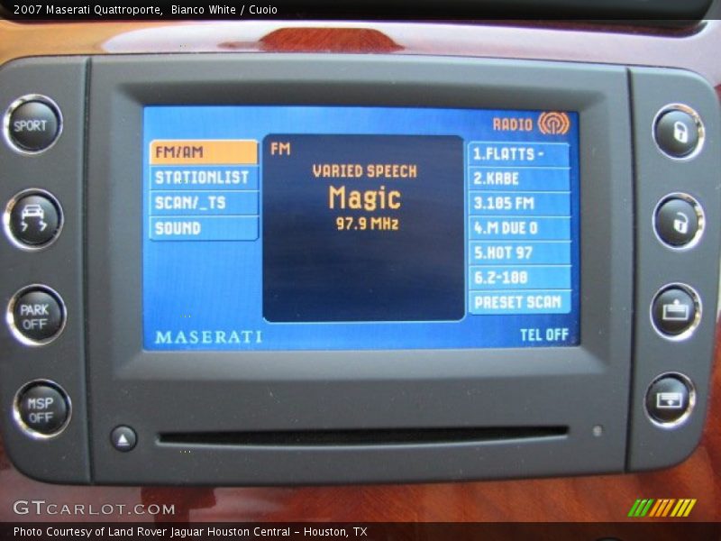 Bianco White / Cuoio 2007 Maserati Quattroporte