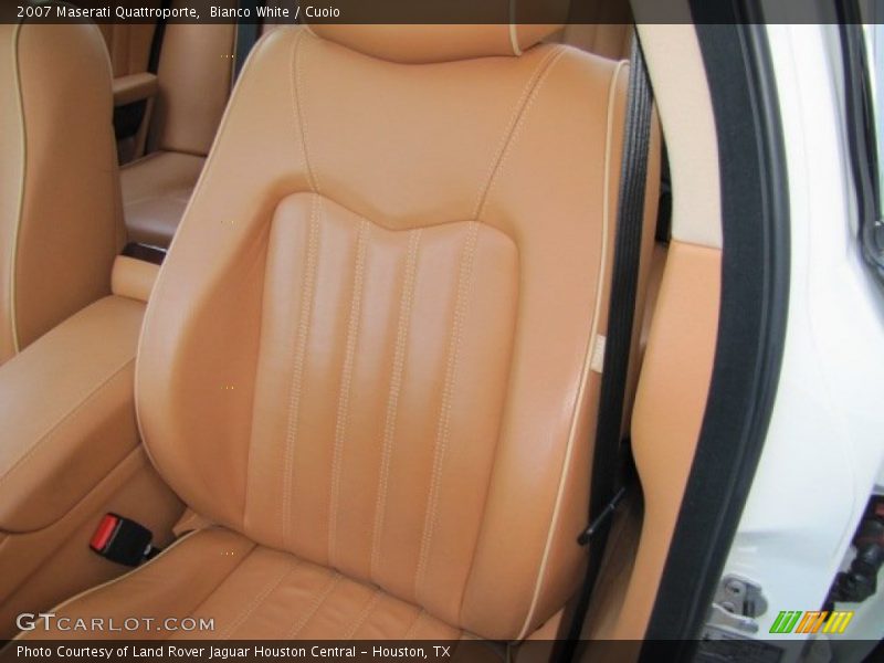 Bianco White / Cuoio 2007 Maserati Quattroporte