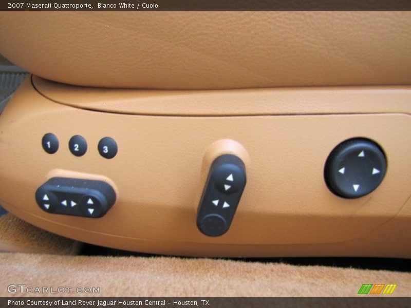 Controls of 2007 Quattroporte 