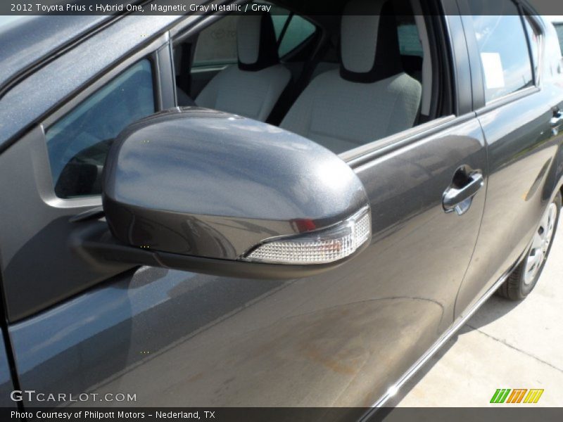 Magnetic Gray Metallic / Gray 2012 Toyota Prius c Hybrid One
