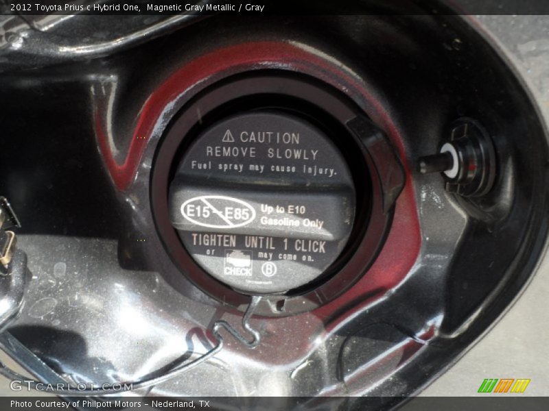Magnetic Gray Metallic / Gray 2012 Toyota Prius c Hybrid One