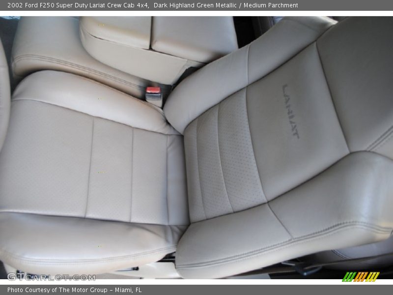Dark Highland Green Metallic / Medium Parchment 2002 Ford F250 Super Duty Lariat Crew Cab 4x4