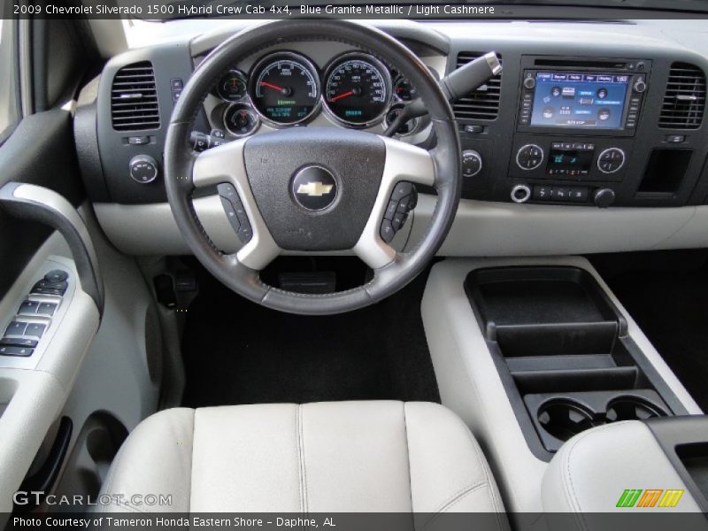 Dashboard of 2009 Silverado 1500 Hybrid Crew Cab 4x4
