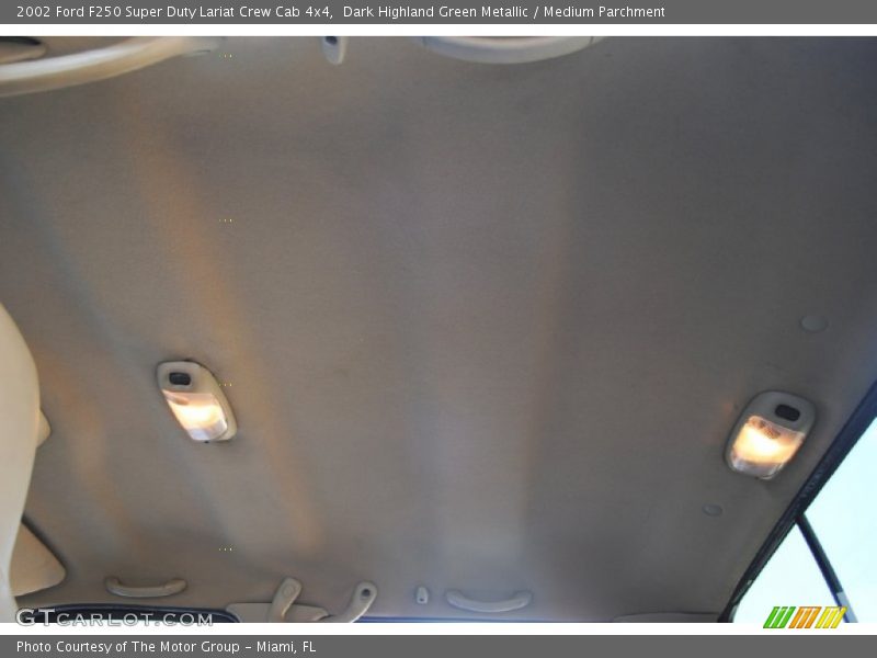 Dark Highland Green Metallic / Medium Parchment 2002 Ford F250 Super Duty Lariat Crew Cab 4x4