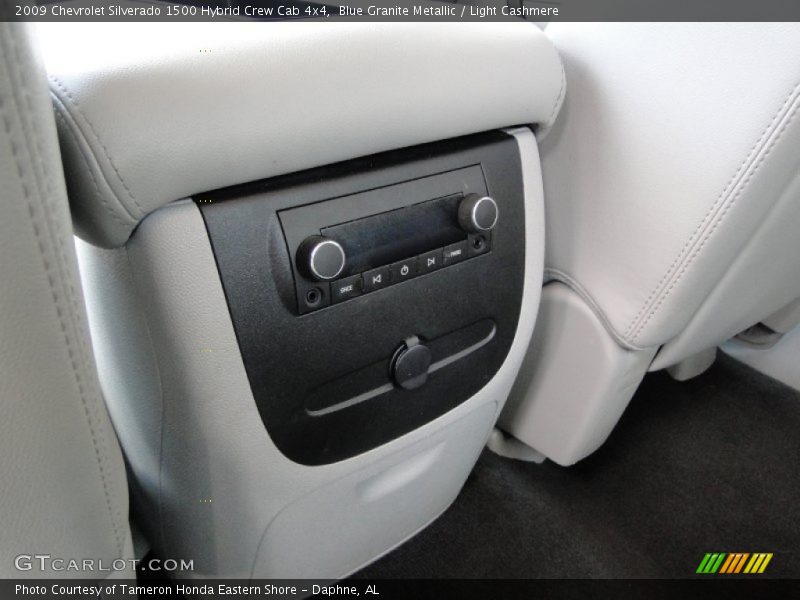Blue Granite Metallic / Light Cashmere 2009 Chevrolet Silverado 1500 Hybrid Crew Cab 4x4