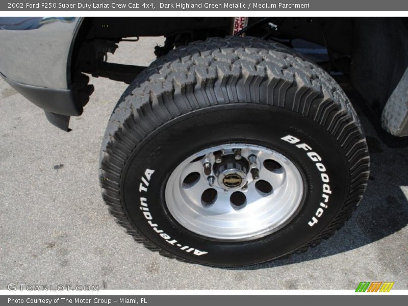 Dark Highland Green Metallic / Medium Parchment 2002 Ford F250 Super Duty Lariat Crew Cab 4x4