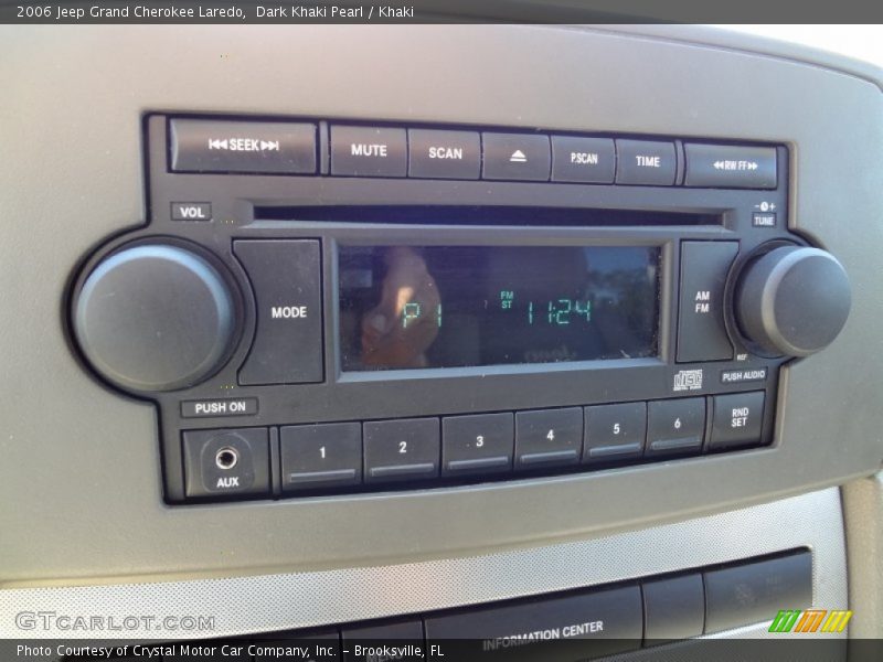 Audio System of 2006 Grand Cherokee Laredo
