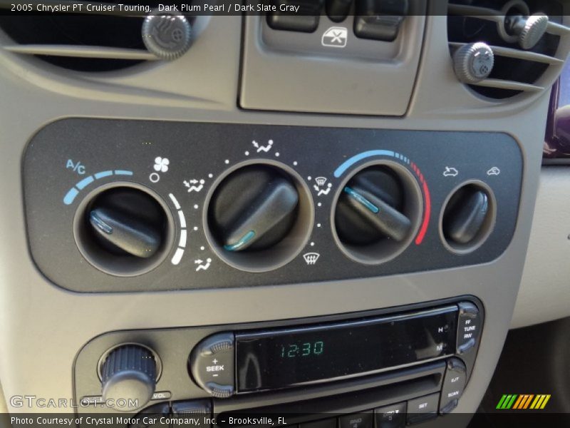 Controls of 2005 PT Cruiser Touring