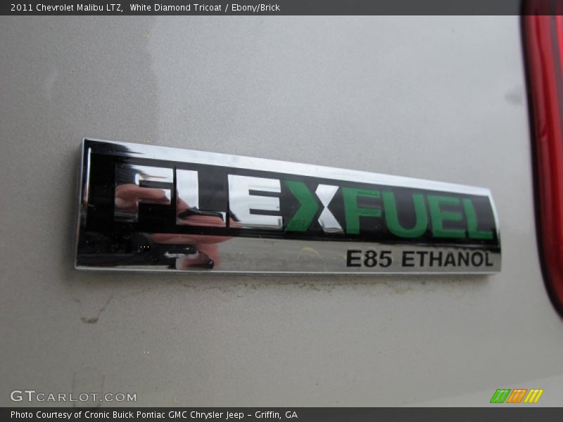 White Diamond Tricoat / Ebony/Brick 2011 Chevrolet Malibu LTZ
