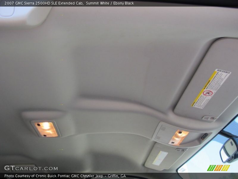 Summit White / Ebony Black 2007 GMC Sierra 2500HD SLE Extended Cab