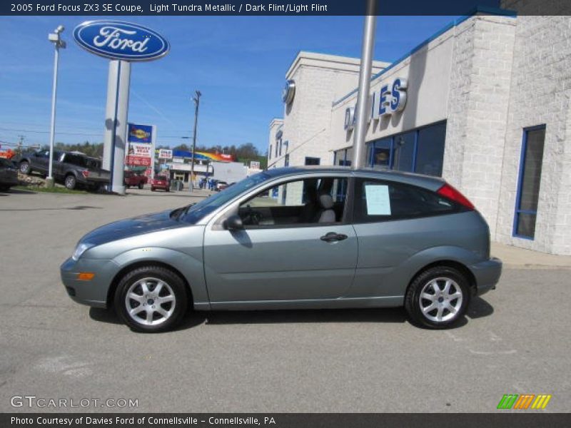 Light Tundra Metallic / Dark Flint/Light Flint 2005 Ford Focus ZX3 SE Coupe