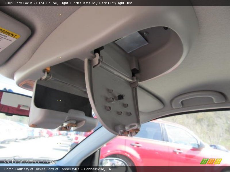 Light Tundra Metallic / Dark Flint/Light Flint 2005 Ford Focus ZX3 SE Coupe