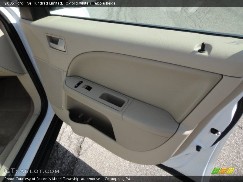 Oxford White / Pebble Beige 2005 Ford Five Hundred Limited