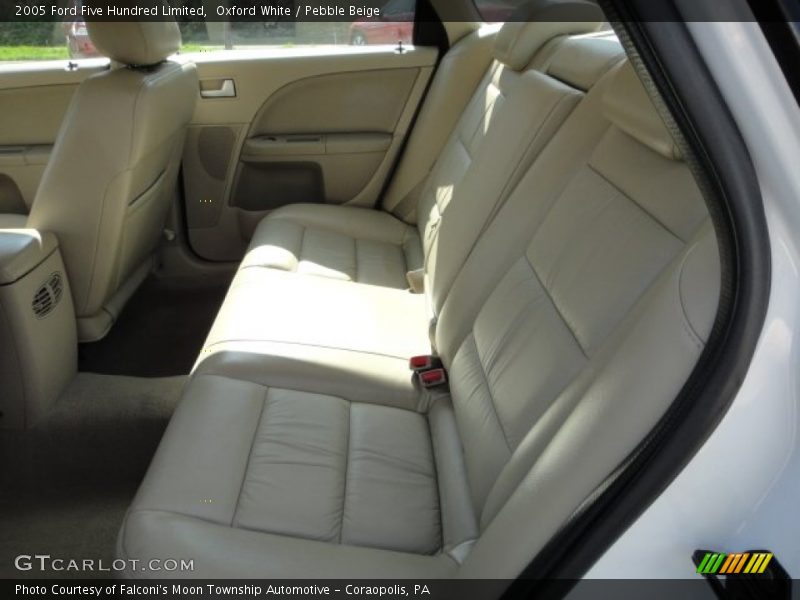 Oxford White / Pebble Beige 2005 Ford Five Hundred Limited