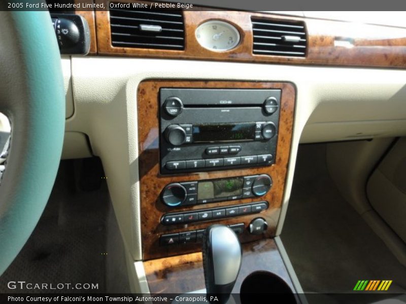 Oxford White / Pebble Beige 2005 Ford Five Hundred Limited