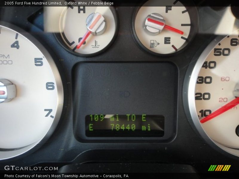 Oxford White / Pebble Beige 2005 Ford Five Hundred Limited