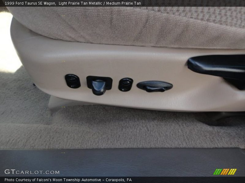Light Prairie Tan Metallic / Medium Prairie Tan 1999 Ford Taurus SE Wagon