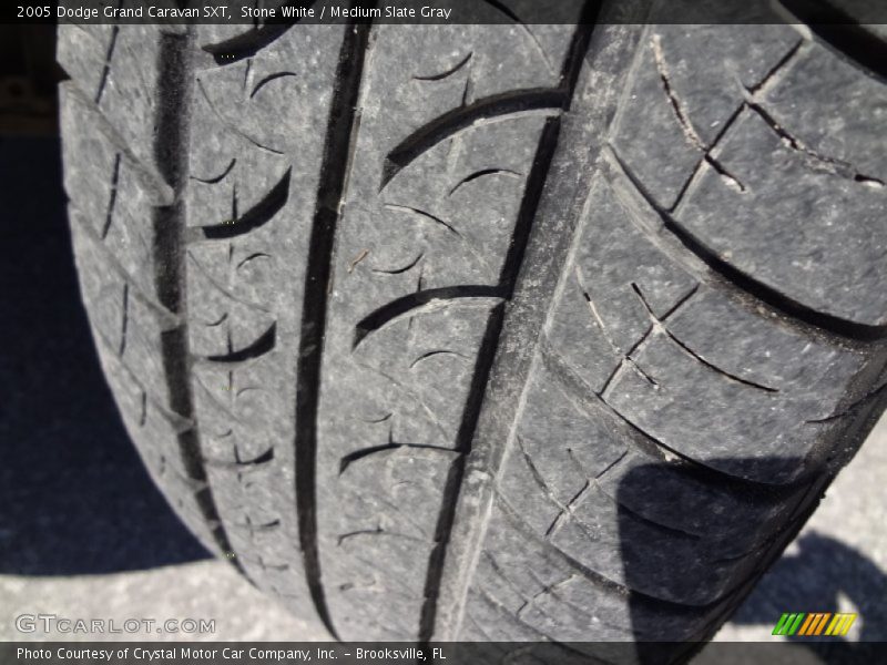 Stone White / Medium Slate Gray 2005 Dodge Grand Caravan SXT