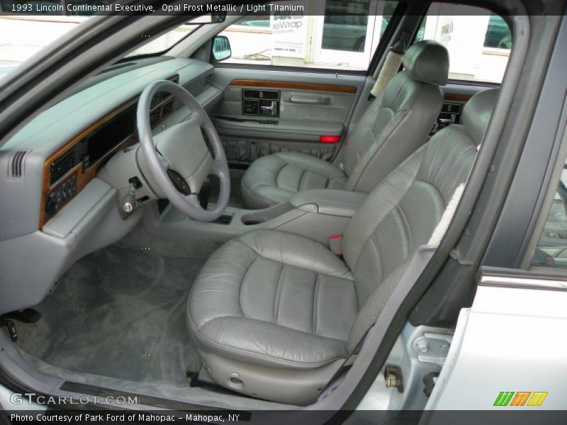  1993 Continental Executive Light Titanium Interior