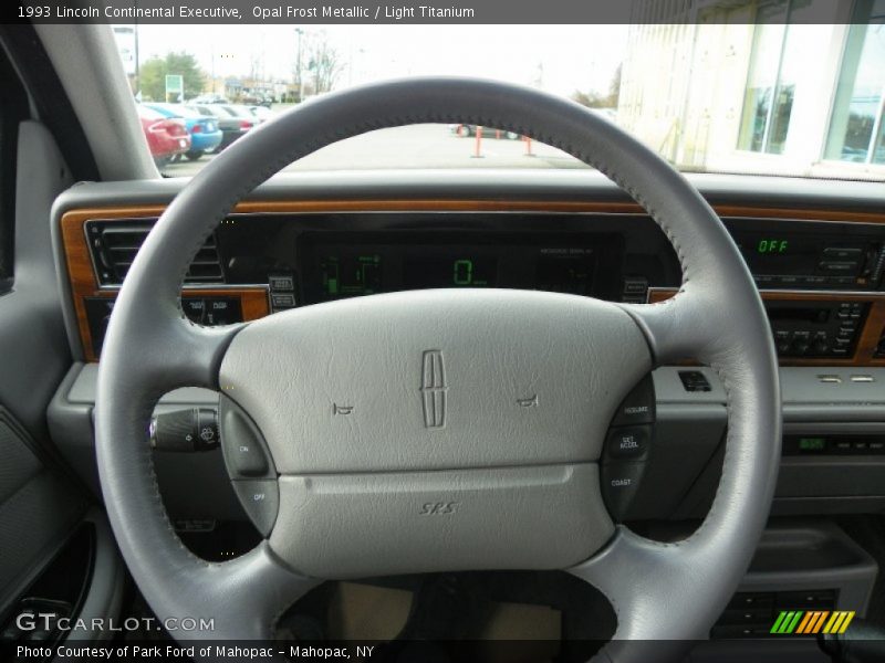  1993 Continental Executive Steering Wheel