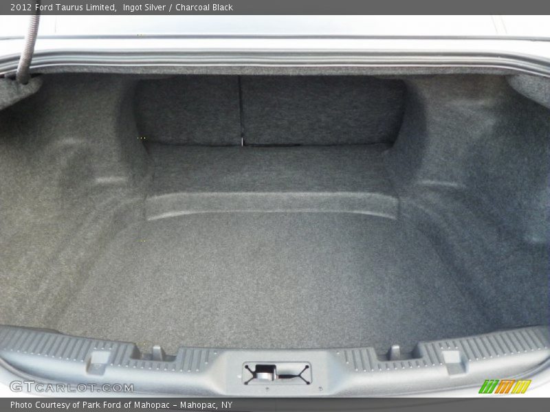 Ingot Silver / Charcoal Black 2012 Ford Taurus Limited