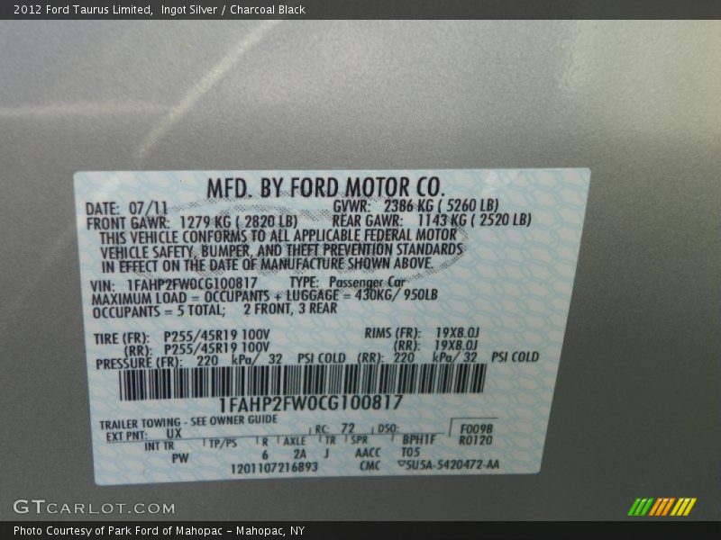 Ingot Silver / Charcoal Black 2012 Ford Taurus Limited