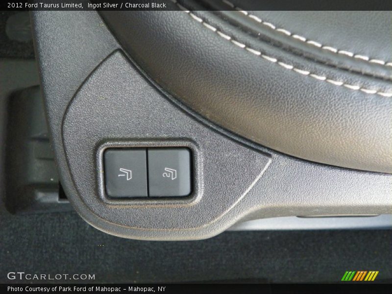 Ingot Silver / Charcoal Black 2012 Ford Taurus Limited