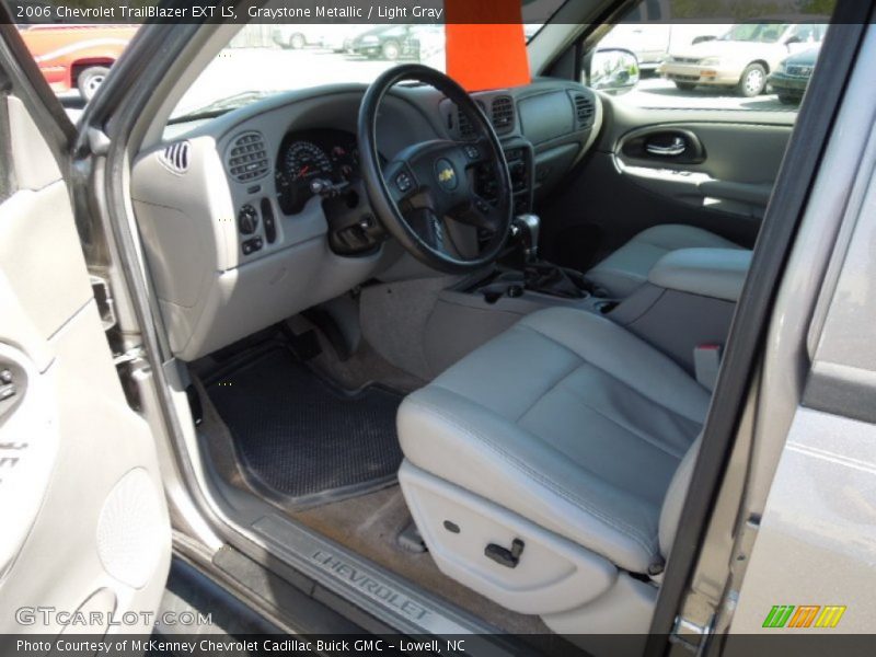 Graystone Metallic / Light Gray 2006 Chevrolet TrailBlazer EXT LS