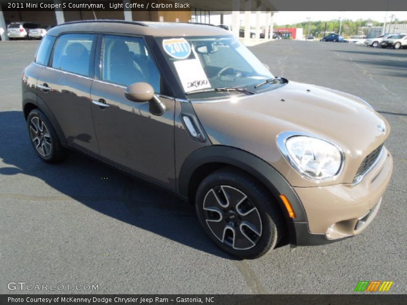 Front 3/4 View of 2011 Cooper S Countryman