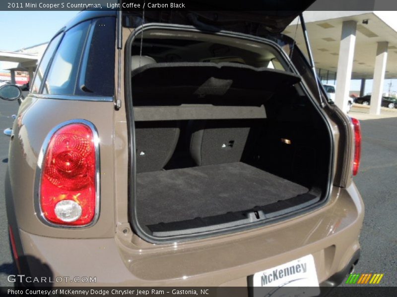 Light Coffee / Carbon Black 2011 Mini Cooper S Countryman