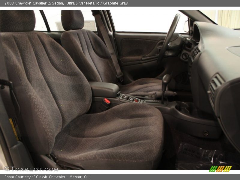 Ultra Silver Metallic / Graphite Gray 2003 Chevrolet Cavalier LS Sedan