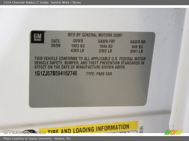 Summit White / Ebony 2009 Chevrolet Malibu LT Sedan