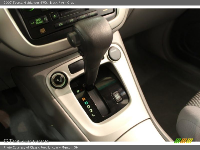 Black / Ash Gray 2007 Toyota Highlander 4WD