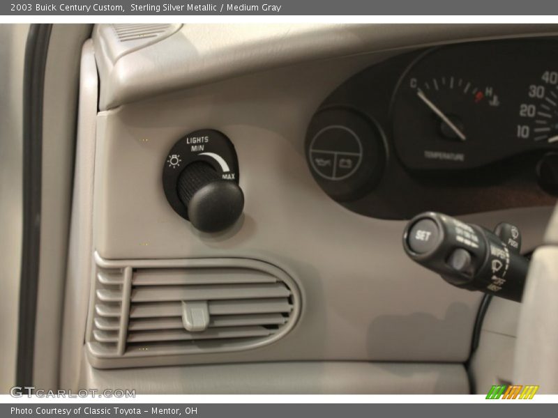 Sterling Silver Metallic / Medium Gray 2003 Buick Century Custom
