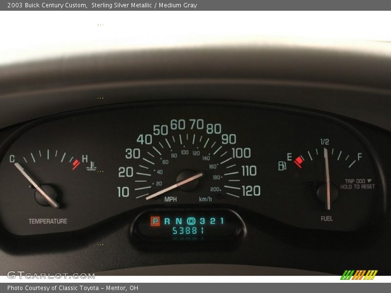 Sterling Silver Metallic / Medium Gray 2003 Buick Century Custom