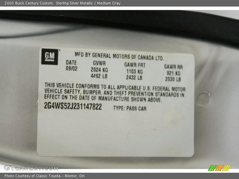 Sterling Silver Metallic / Medium Gray 2003 Buick Century Custom