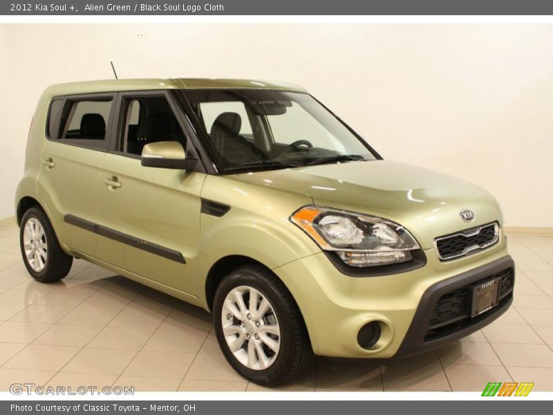 Alien Green / Black Soul Logo Cloth 2012 Kia Soul +