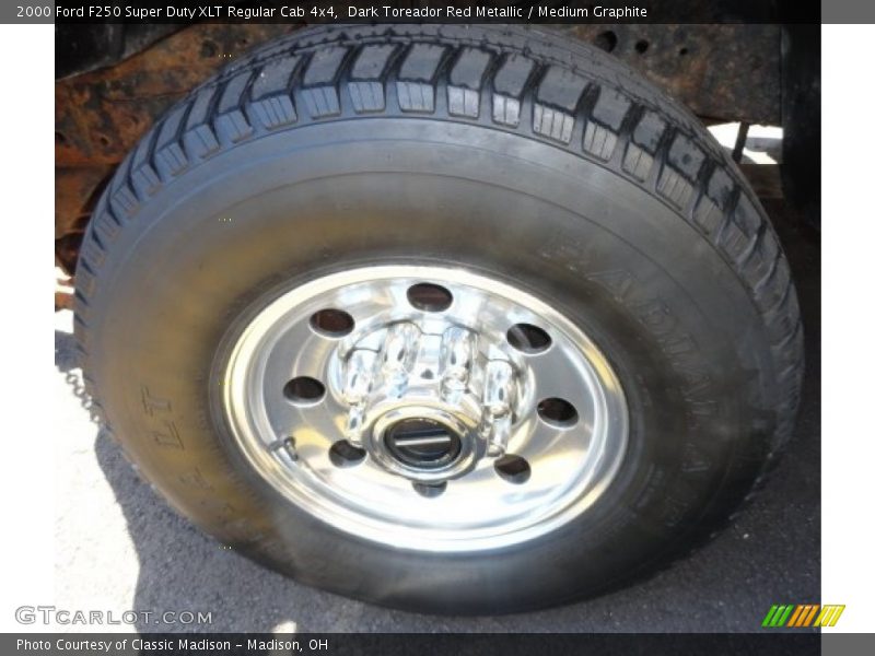 Dark Toreador Red Metallic / Medium Graphite 2000 Ford F250 Super Duty XLT Regular Cab 4x4